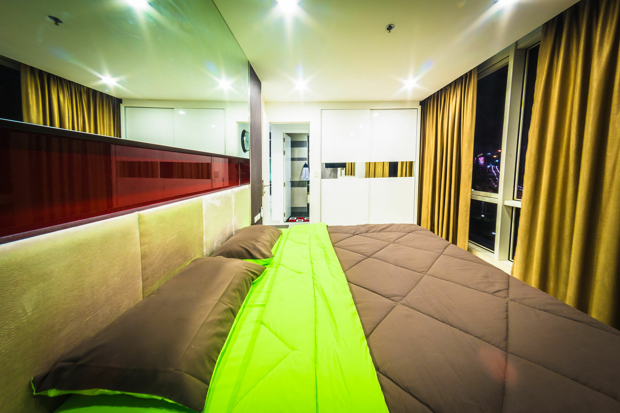 Vision Pratumnak By Pattaya Sunny Rentals Exterior foto